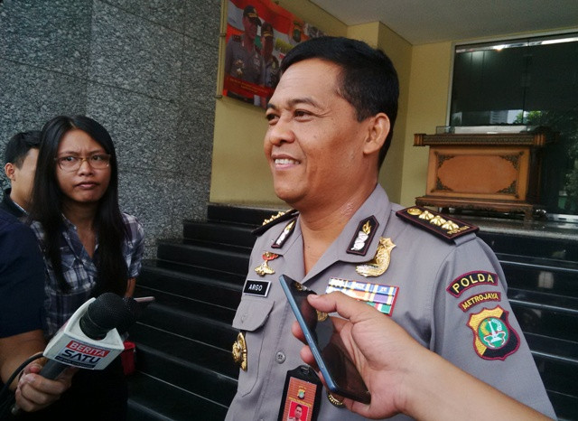 Pom AL Selidiki Perkelahian Anggota TNI & Pengendara Mobil