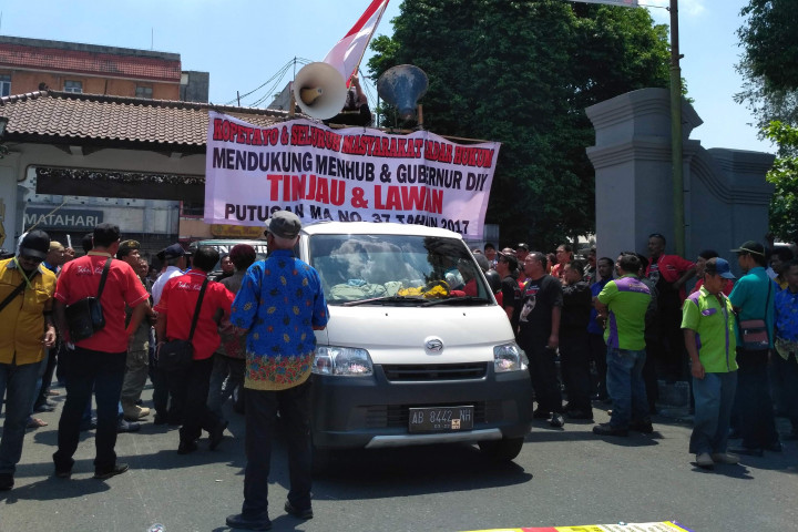 Taksi DIY Bakal Laporkan Dugaan Kecurangan JR Permenhub