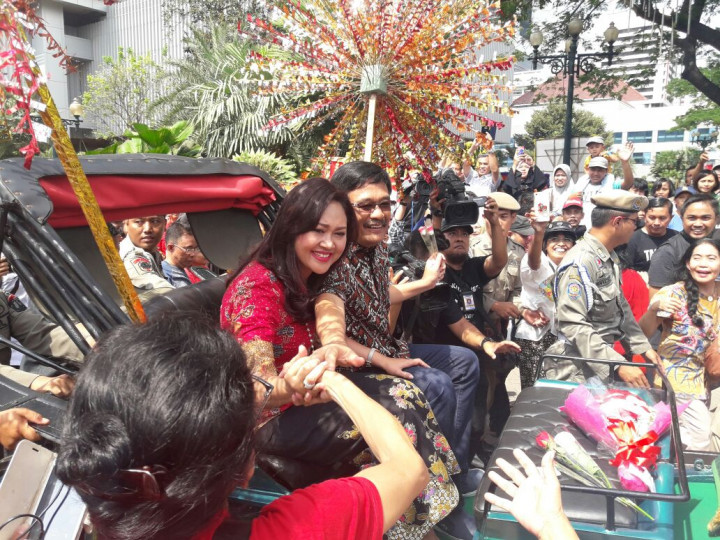 Djarot Dilepas dengan Meriah