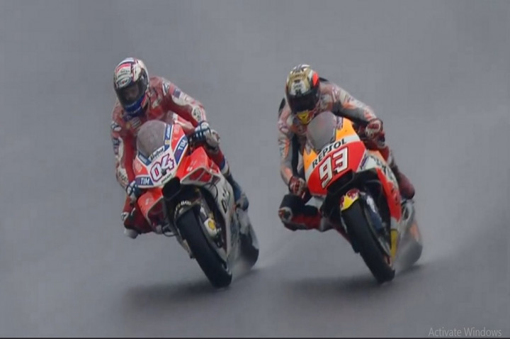 Pecundangi Marquez, Dovizioso Secara Dramatis Juara GP Jepang