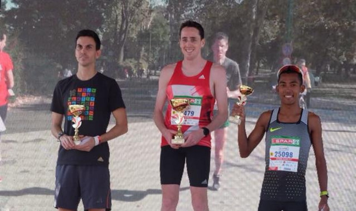 Agus Prayogo Sabet Juara Ketiga dalam 32nd SPAR Budapest Marathon 2017