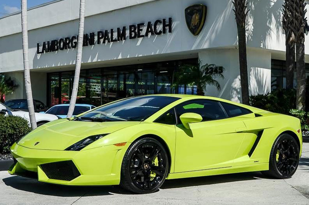 Lambroghini Gallardo ini sudah mendapatkan beberapa personalilasi. Carscoops
