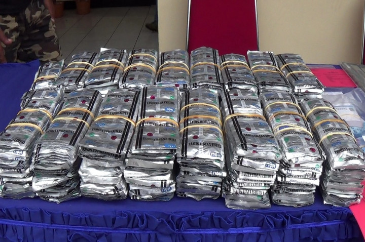 Tukang Galon Simpan Belasan Ribu Obat Parkinson di Kamarnya