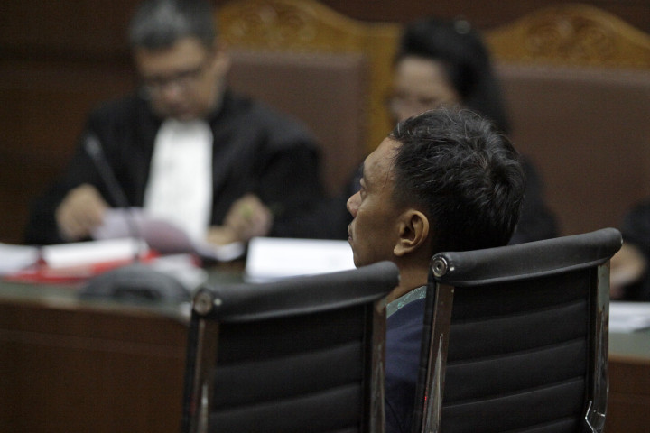 Ali Sadli Borong Mobil Mewah untuk Samarkan Hasil Korupsi