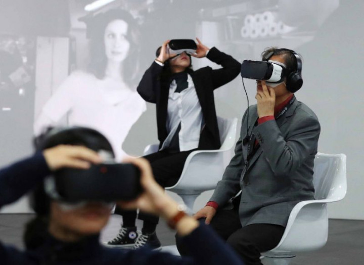 Gimmick or Game-Changer: Is Virtual Reality the Future of Film?