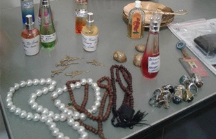 Jimat Keberuntungan Sudah Jadi Fenomena Global