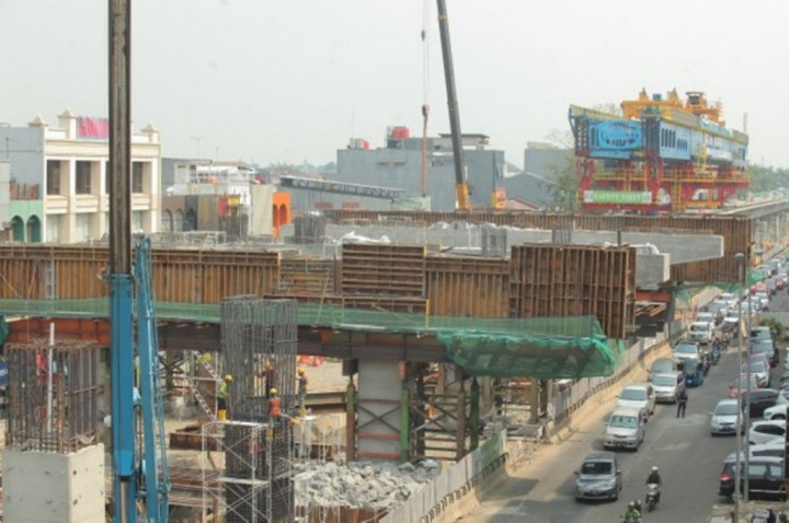 Kasus Jatuhnya Alat Berat LRT di Kelapa Gading Masih Diselidiki