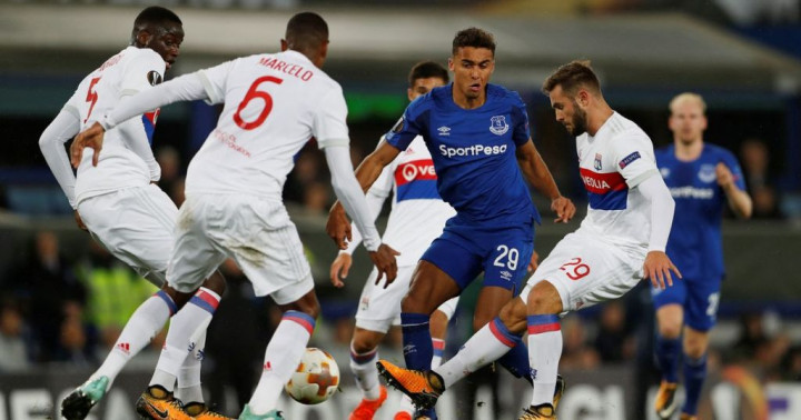 Everton Dipermalukan Lyon di Markas Sendiri