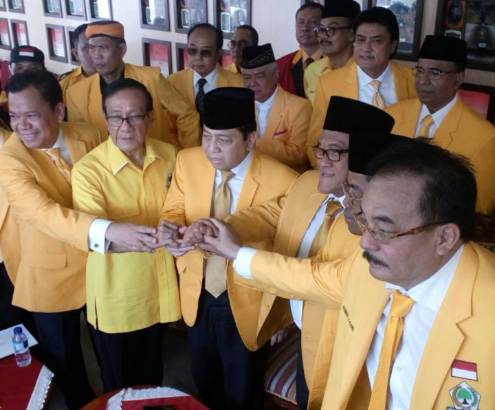 Tiga Tahun Pemerintahan, Novanto Doakan Jokowi Sukses