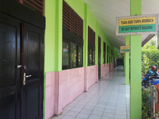 Shareforedu Program Mengecat Sekolah Gratis Demi Indonesia Hebat