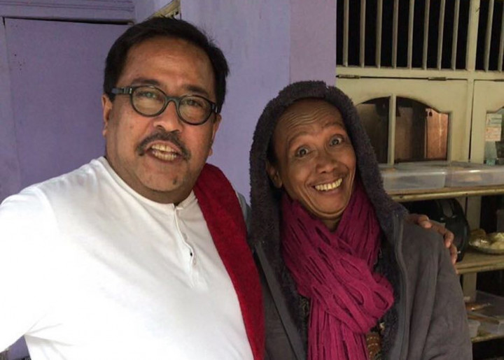 Aminah Cendrakasih Tetap Syuting Film Si Doel meski Terbaring Sakit