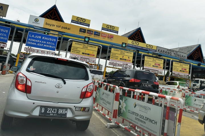Hingga Senin Depan, Gerbang Tol Karawang Barat II tak Bisa Dilalui