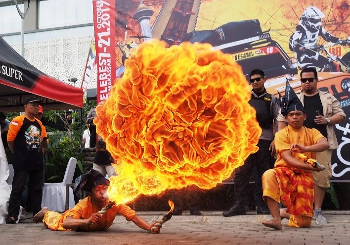 Seru & Haru Finish IOX Celebes 2017 di Makassar