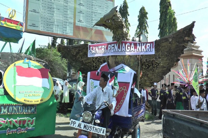 Ribuan Santri Janji Setia pada Pancasila dan NKRI