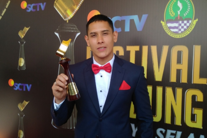 Menang Aktor Pendukung Terpuji FFB 2017, Ganindra Bimo Ingin Tingkatkan Standar dalam Berkarya