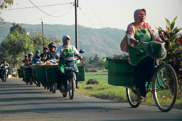 Pemenang Dokumenter Pendek Festival Amartha Angkat Kisah Koperasi Jamu di Bantul