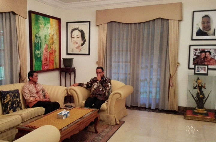 Anies-Sandi Sowan ke Habibie