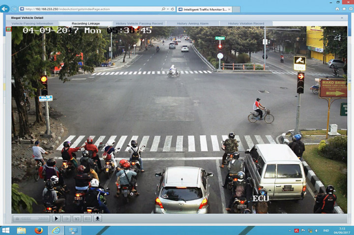 Tilang CCTV Mampu Mengurangi Pelanggaran Lalu Lintas di Surabaya