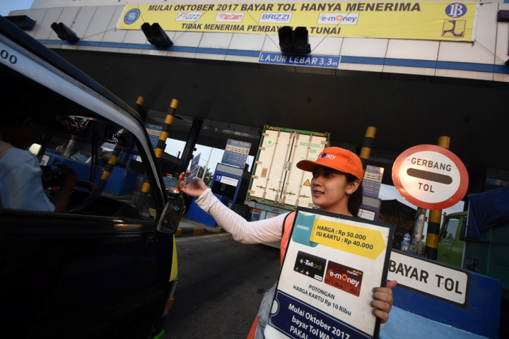 29 Oktober, Seluruh Gerbang Tol Jakarta-Cikampek Pakai Sistem Pembayaran Nontunai