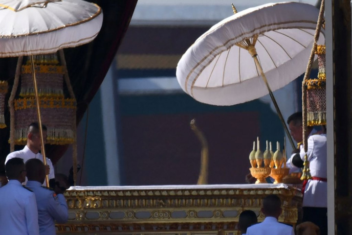 Raja Baru Thailand Ambil Abu Jenazah Raja Bhumibol