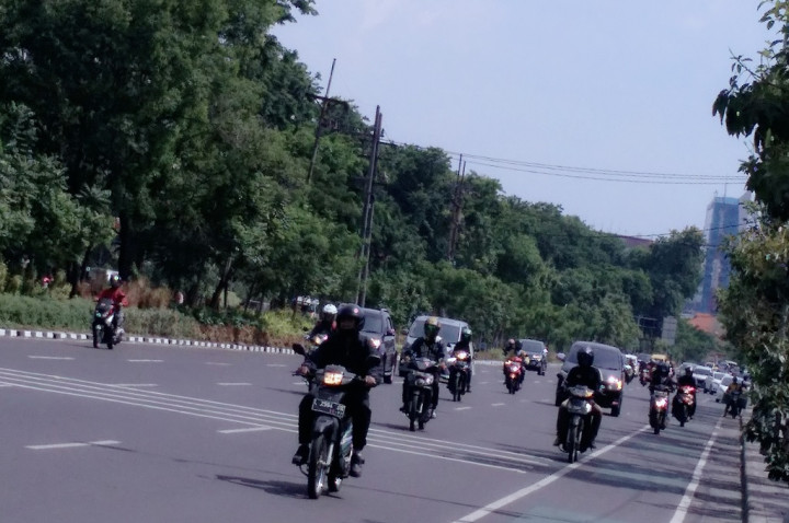 Warga Surabaya: Awas Ada CCTV