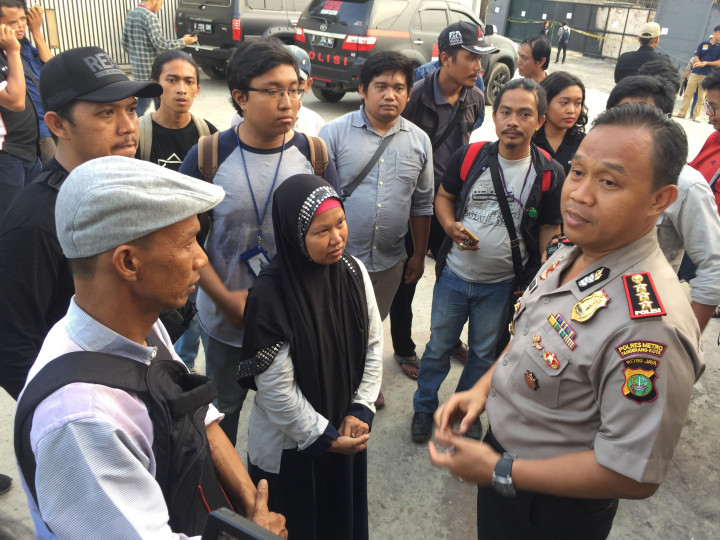 Keluarga Diminta Mencari Korban Ledakan di RS