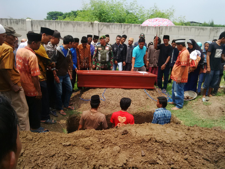 Kawat Gigi Kuatkan Identitas Surnah untuk Dikenali