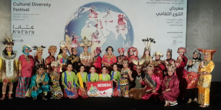 Warna-warni Tari Nusantara di Festival Budaya Qatar