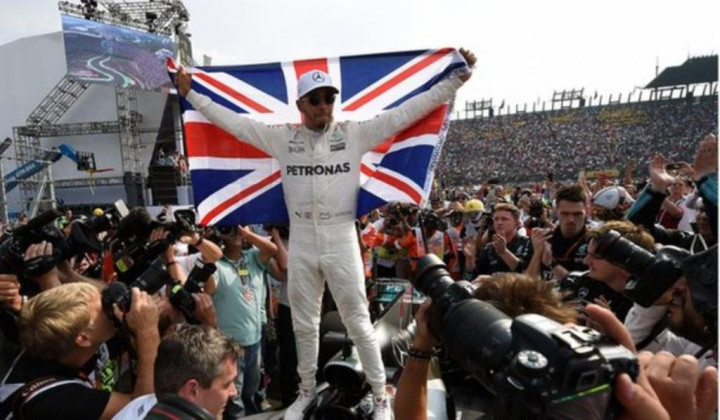 Perjalanan Hamilton Menuju Juara Dunia F1 2017