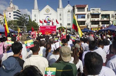 Ribuan Warga Myanmar Dukung Operasi Militer di Rakhine