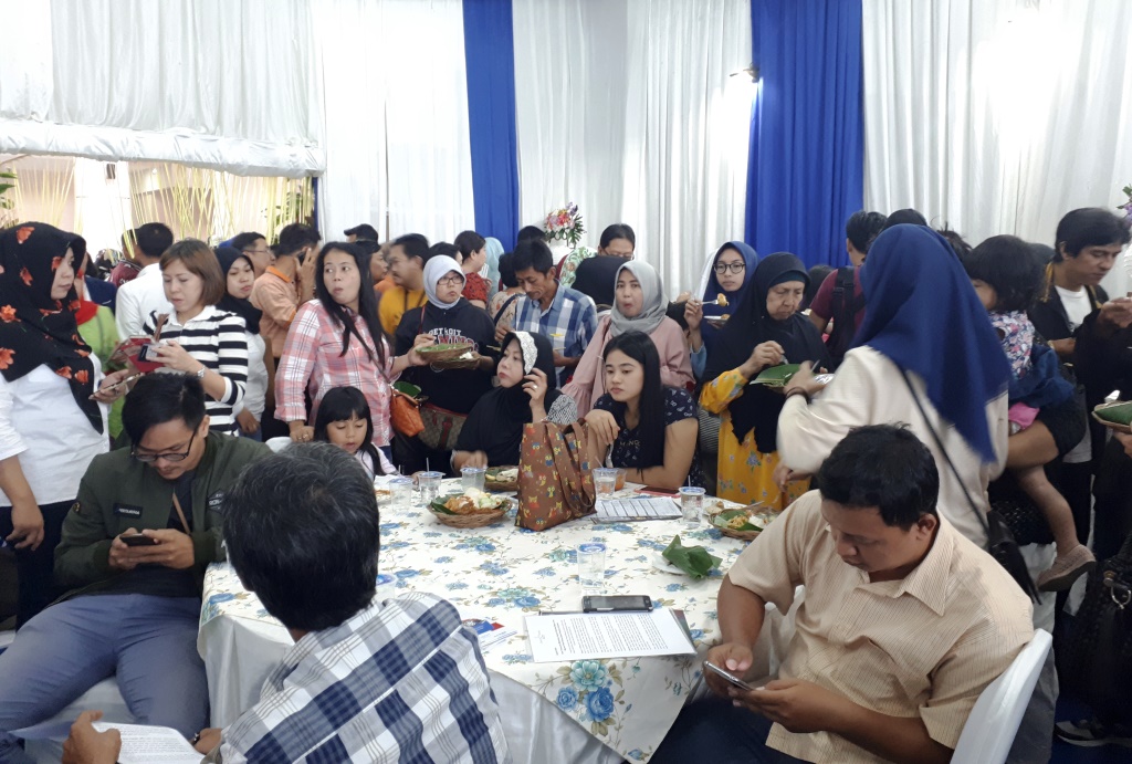 Apartemen Green Pramuka City menyelenggarakan Magnolia Fiesta Festival Jajanan Kampoeng Nusantara, pada Minggu 29 Oktober 2017 (Foto: Metrotvnews.com/Anindya Legia Putri)