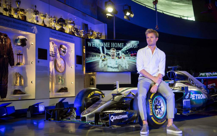 Ucapan Selamat Rosberg untuk Hamilton