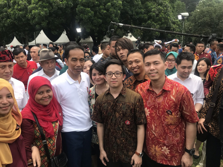 Anda Bisa Unduh Stiker Jokowi di LINE Sekarang