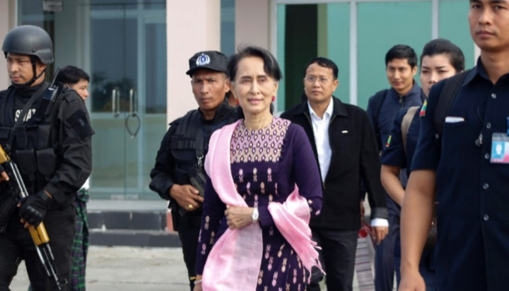 Untuk Pertama Kali, Aung San Suu Kyi Kunjungi Wilayah Rakhine