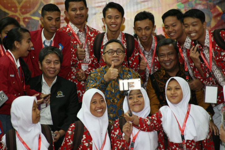 Ketua MPR Kembali Ingatkan Kita Semua Bersaudara