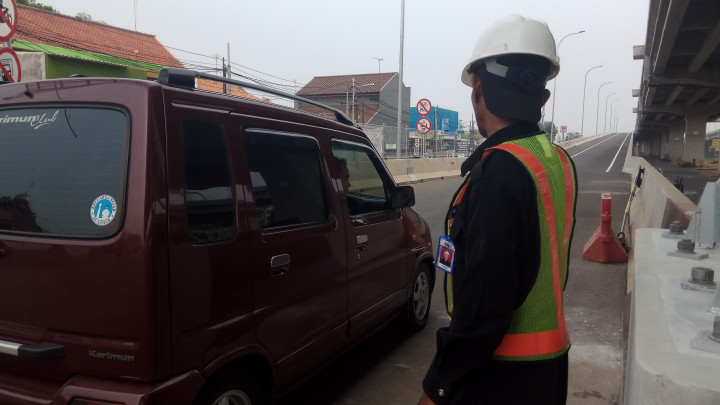 Banyak Pengendara tak Tahu Tol Becakayu Beroperasi