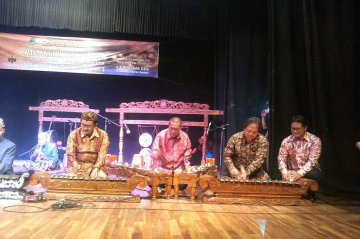 Deddy Mizwar Ingin Degung Dikolaborasikan dengan Seni Modern