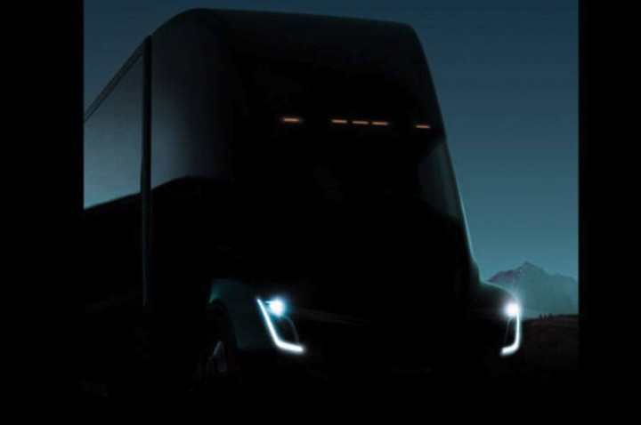 Truk Listrik Tesla Segera Mengaspal