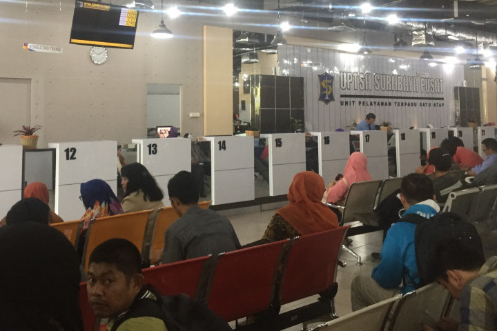 Warga Keluhkan Lambannya Mal Pelayanan Publik Surabaya