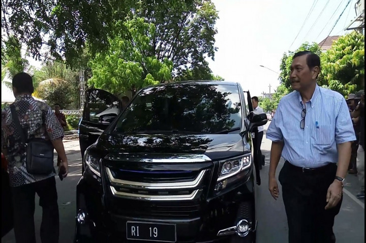 Jokowi Dikritik Fahri, Luhut: Saya Ingin Lihat Pernikahan Putrinya