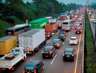 BPTJ: Pembatasan Truk di Tol Jakarta Cikampek Kebijakan Bersama