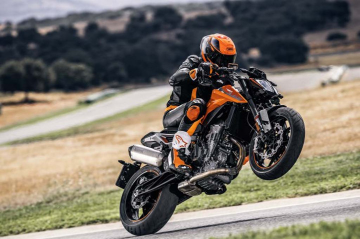 KTM 790 Duke, <i>Naked Bike Medium</i> Usung Mesin Baru