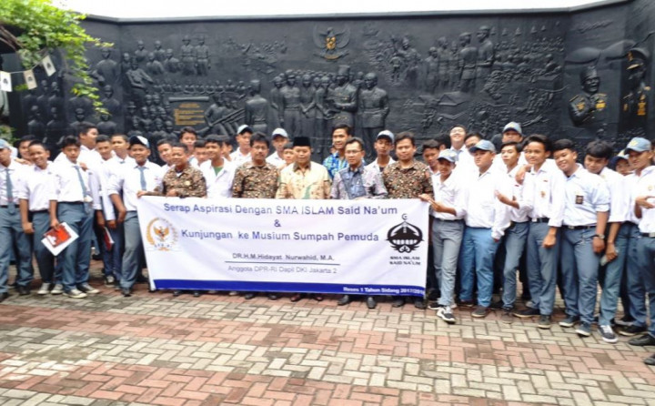 Pimpinan MPR Ajak Generasi Muda Menghayati Perjuangan Bangsa