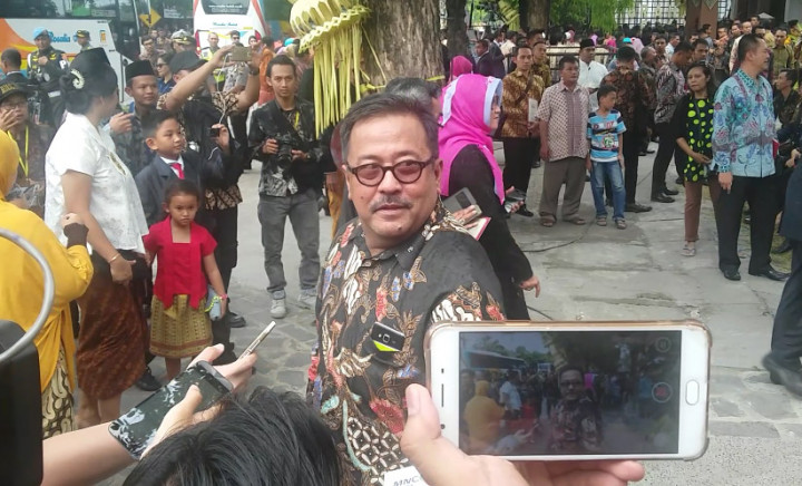 Rano Karno Jadikan Pernikahan Kahiyang-Bobby Acuan