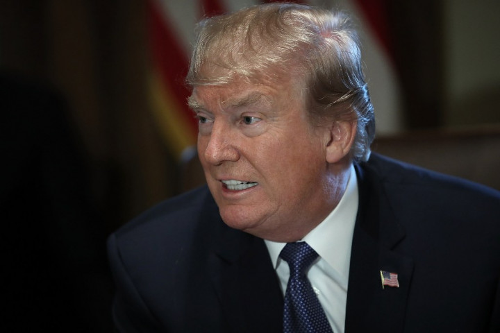 Trump Minta Tiongkok Putus Hubungan Finansial dengan Korut