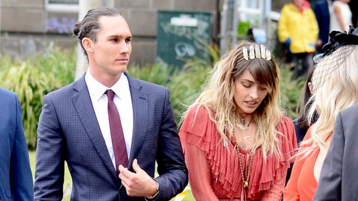 Pria Baru di Kehidupan Putri Michael Jackson