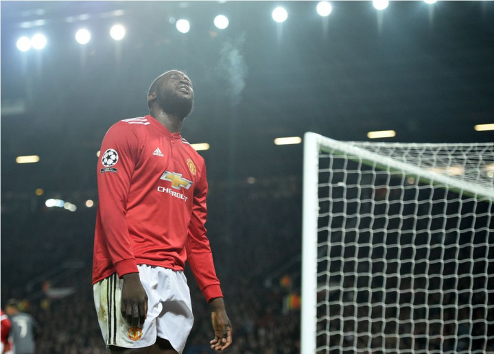 Lukaku Harus jadi Dirinya Sendiri