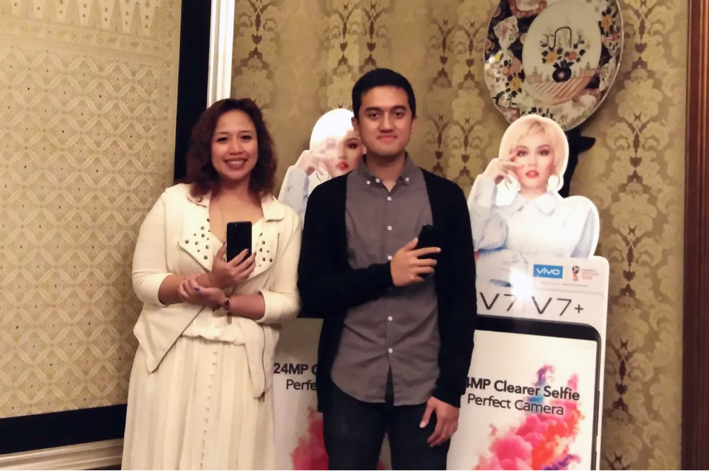 Vivo mengonfirmasikan kesiapannya meluncurkan V7 pada 16 November mendatang.