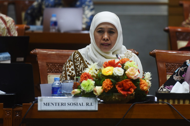 Khofifah Kebanjiran Surat Dukungan Gelar Pahlawan Lafran Pane