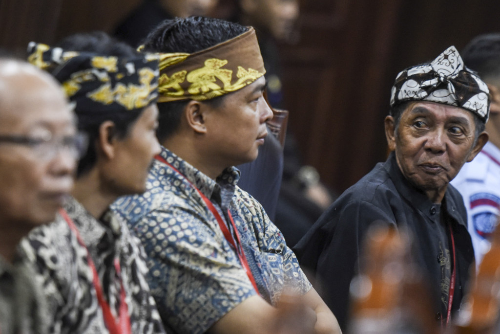Penganut kepercayaan Sunda Wiwitan dalam sidang uji materi di MK, Selasa 7 November 2017/ANT/Hafidz Mubarak